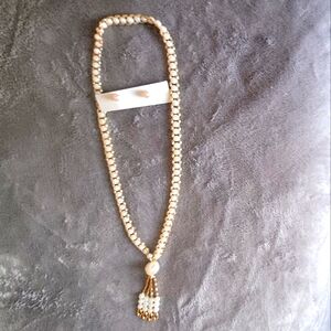 Vintage Faux Pearl&Gold Toned Necklace&Earrings Set